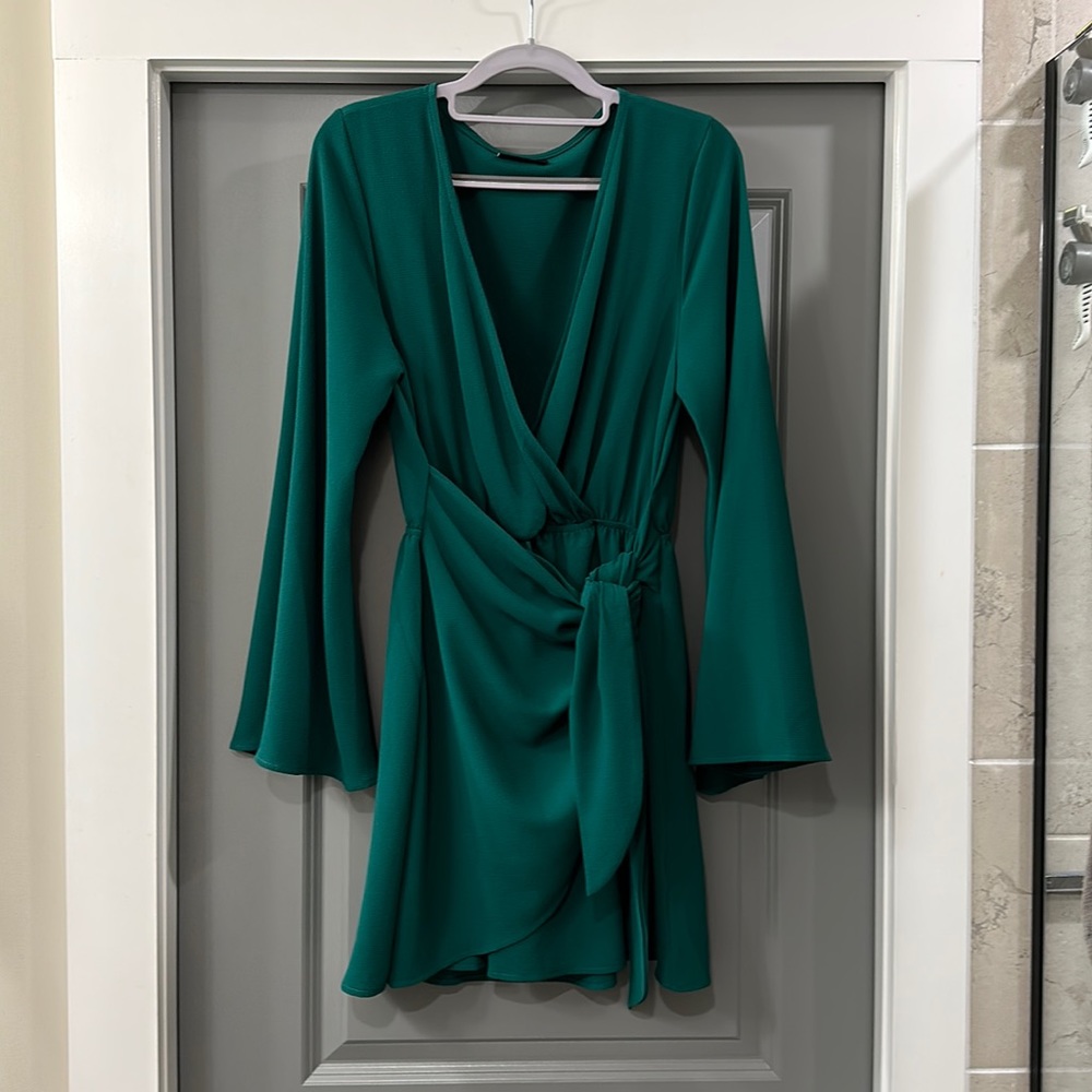FINAL SALE - NWOT - Vici - Mini Dress - Size Large